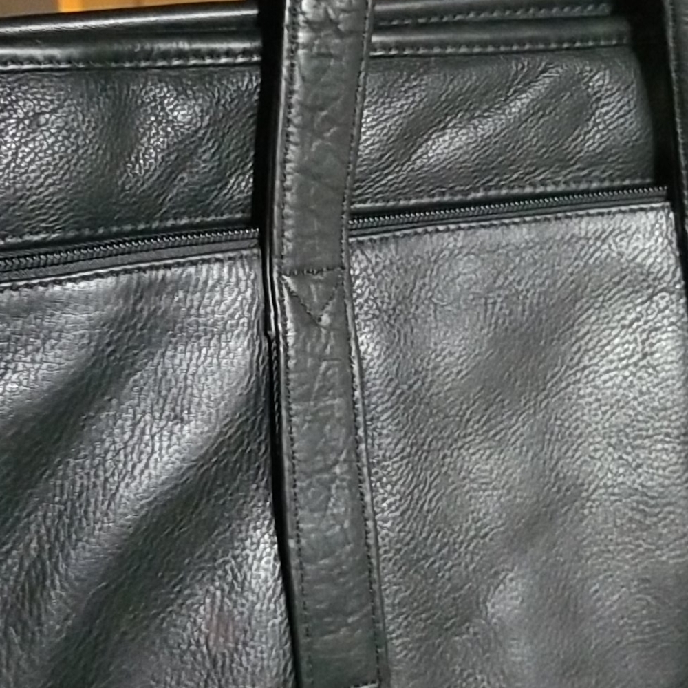 Bill Blass Leather Bag - Picture 14 of 14